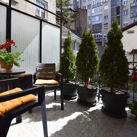 Crown Apartment - Your Most Comfortable Stay Белград Екстериор снимка